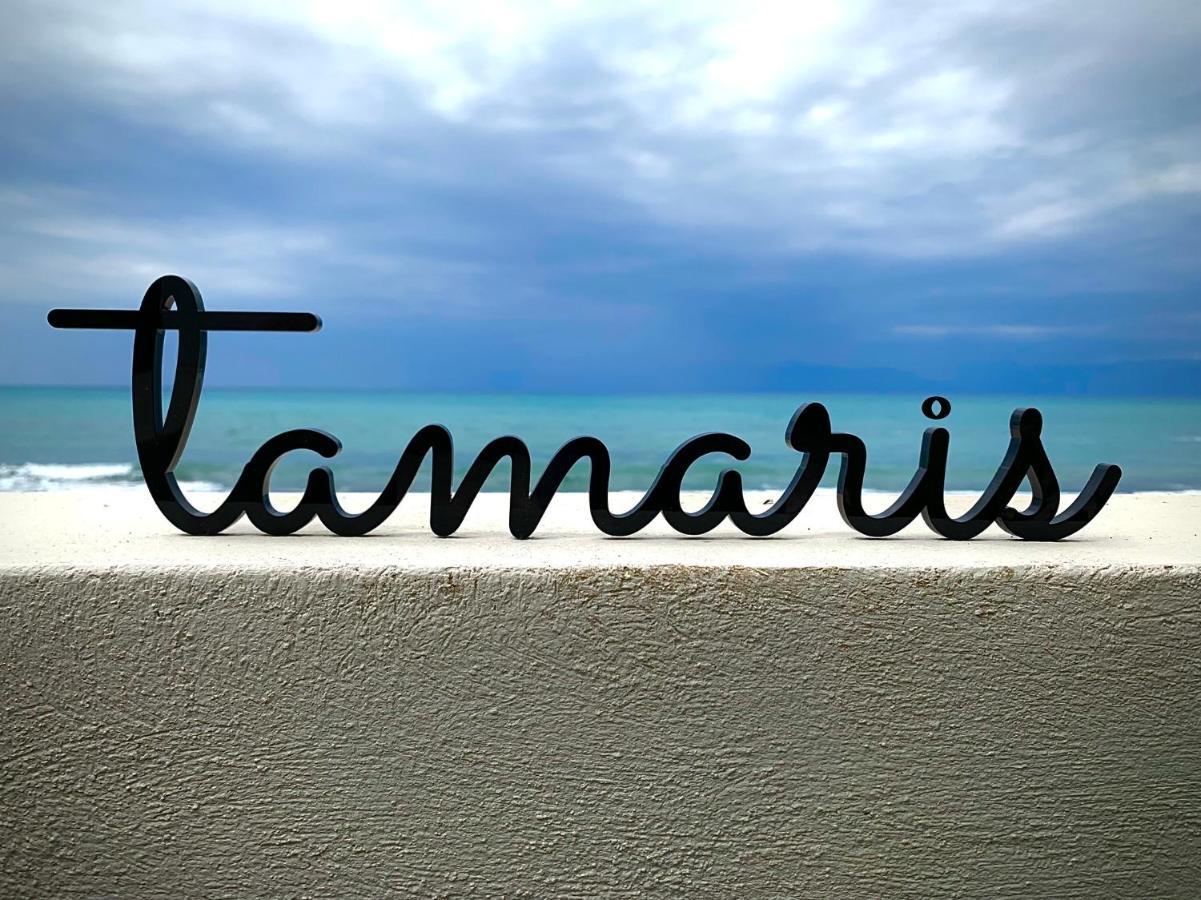 Tamaris Beach House Acharavi  Bagian luar foto