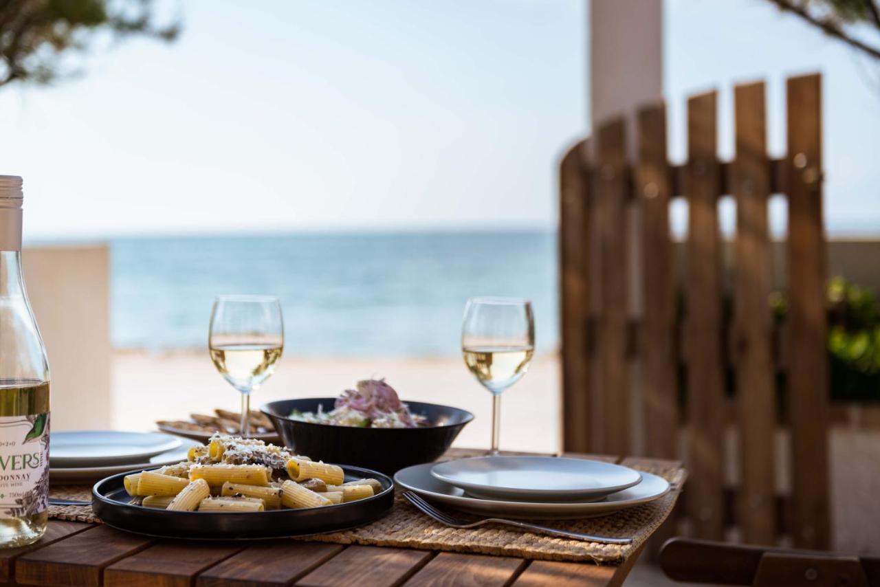 Tamaris Beach House Acharavi  Bagian luar foto
